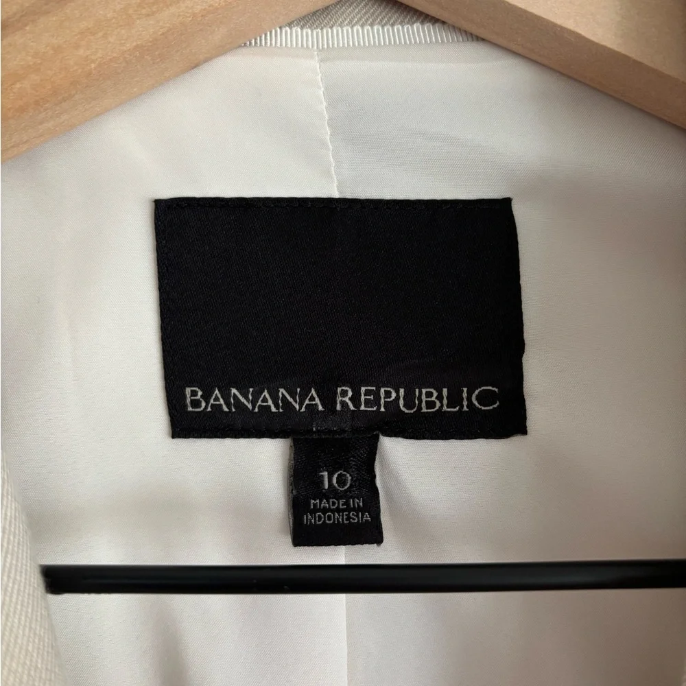 Banana Republic Women’s Blazer Size 10 - Picture 2 of 3